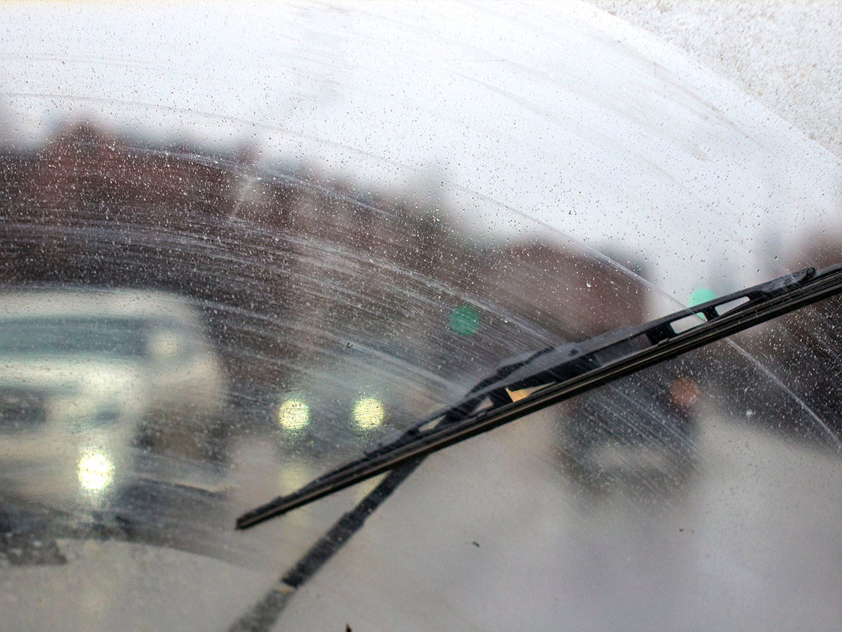 10 essential vehicle checks