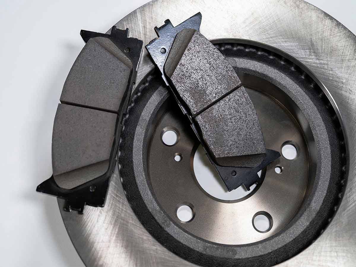 Pads and disc replacements